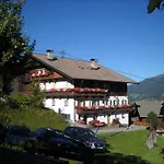 Appartement Gaestehaus Maria *