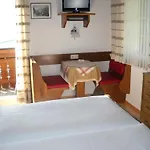 Gaestehaus Maria * Kartitsch